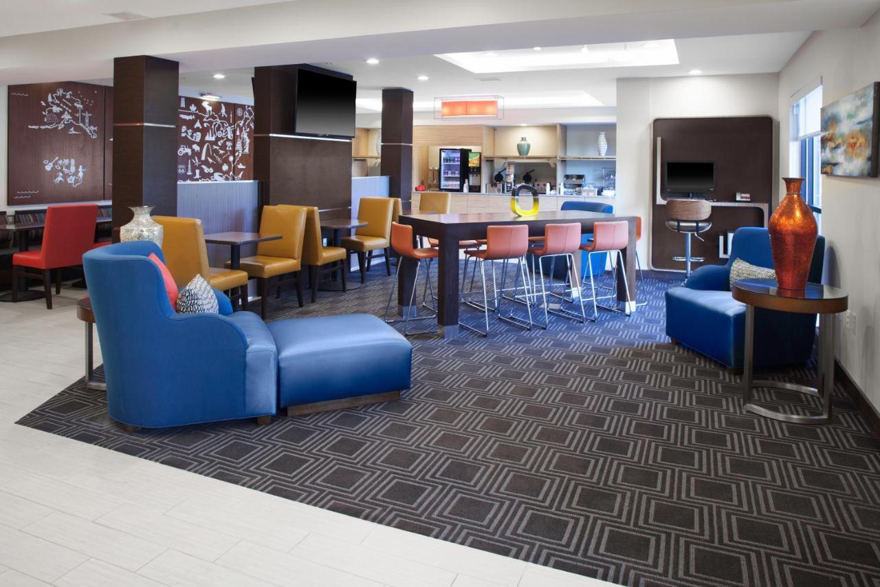 Towneplace Suites By Marriottdetroit Canton Bagian luar foto