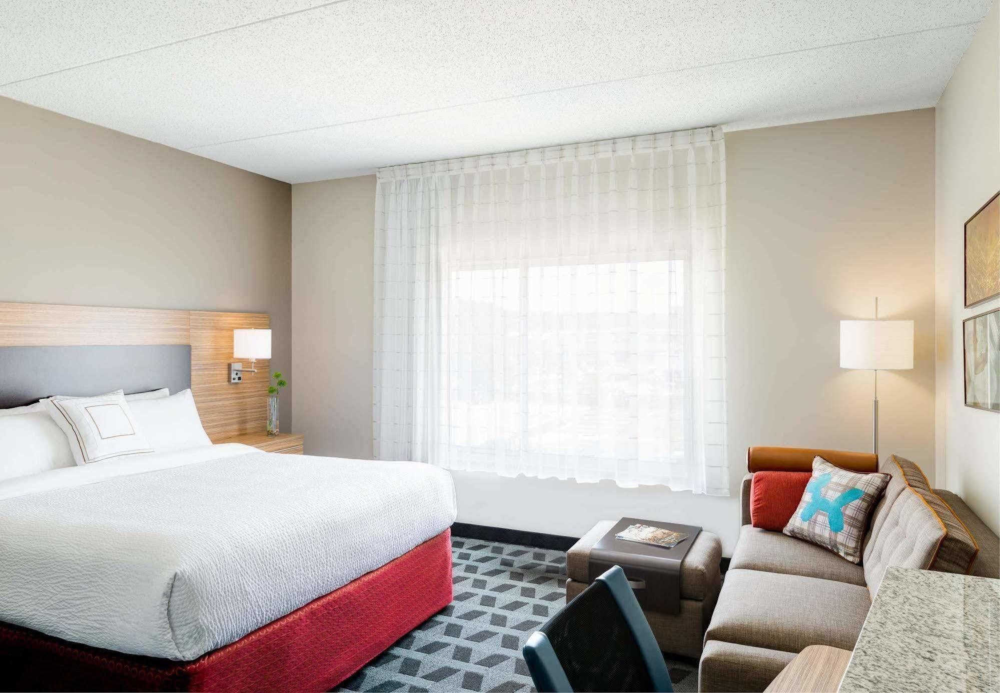 Towneplace Suites By Marriottdetroit Canton Bagian luar foto